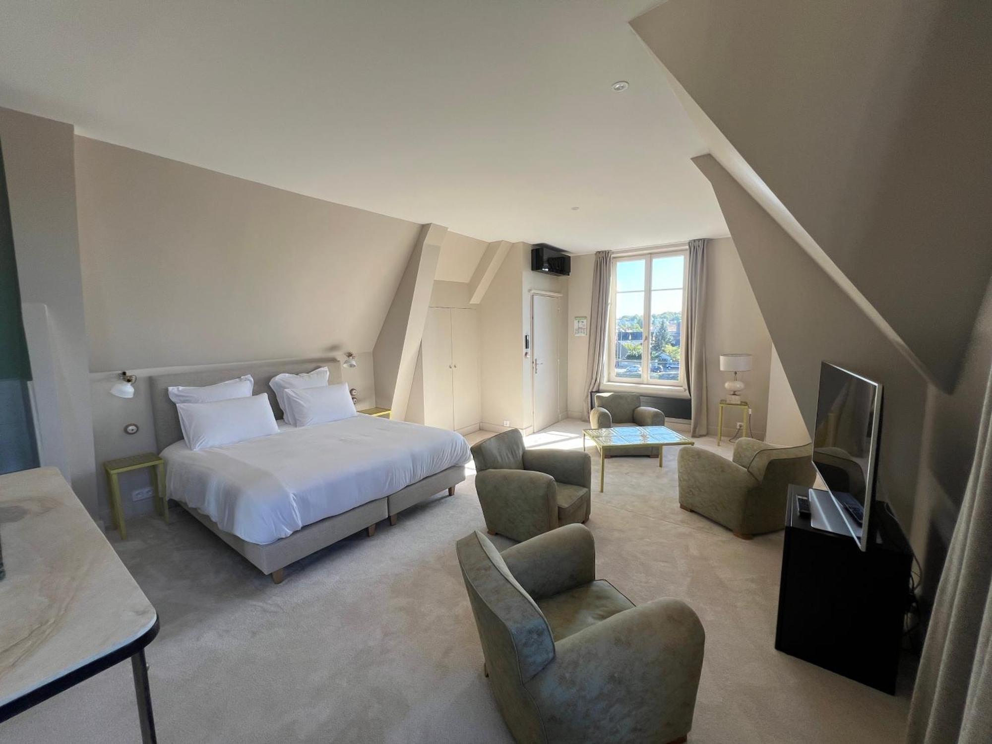 Logis Hotel La Maison A Pan De Bois Vierzon Buitenkant foto