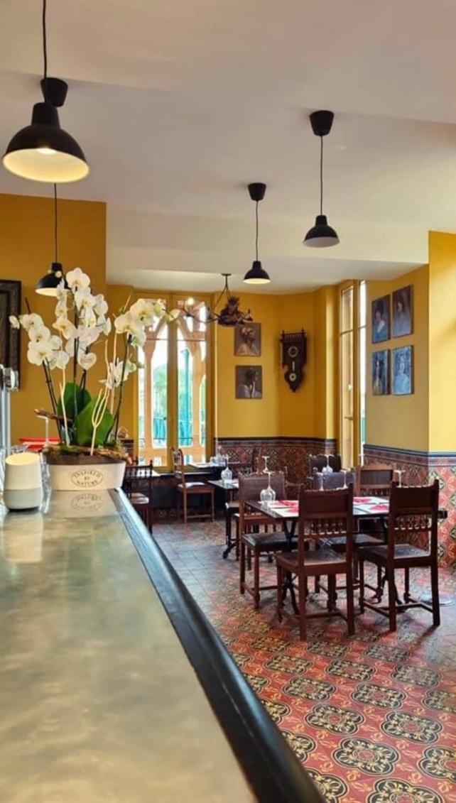Logis Hotel La Maison A Pan De Bois Vierzon Buitenkant foto